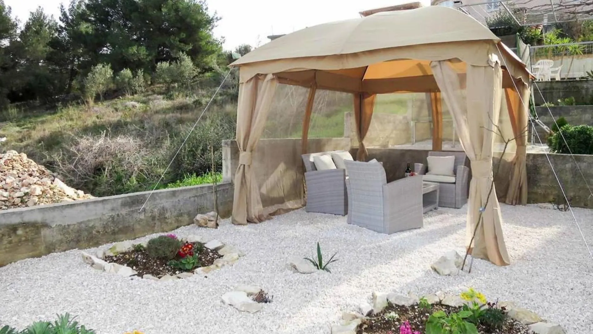 Sea-View Apartments With Pool, Terrace, And Outdoor Lounge In Scenic Ciovo Island Trogir