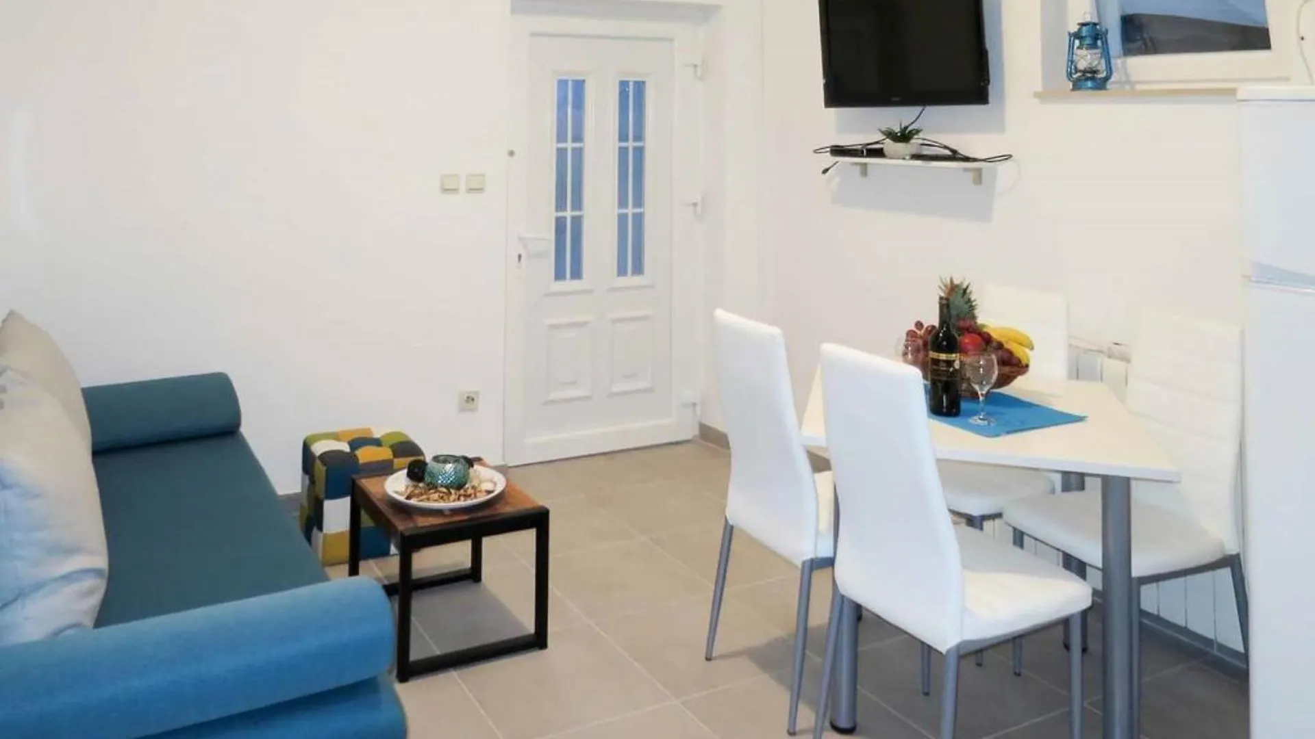 Sea-View Apartments With Pool, Terrace, And Outdoor Lounge In Scenic Ciovo Island Trogir 0*,