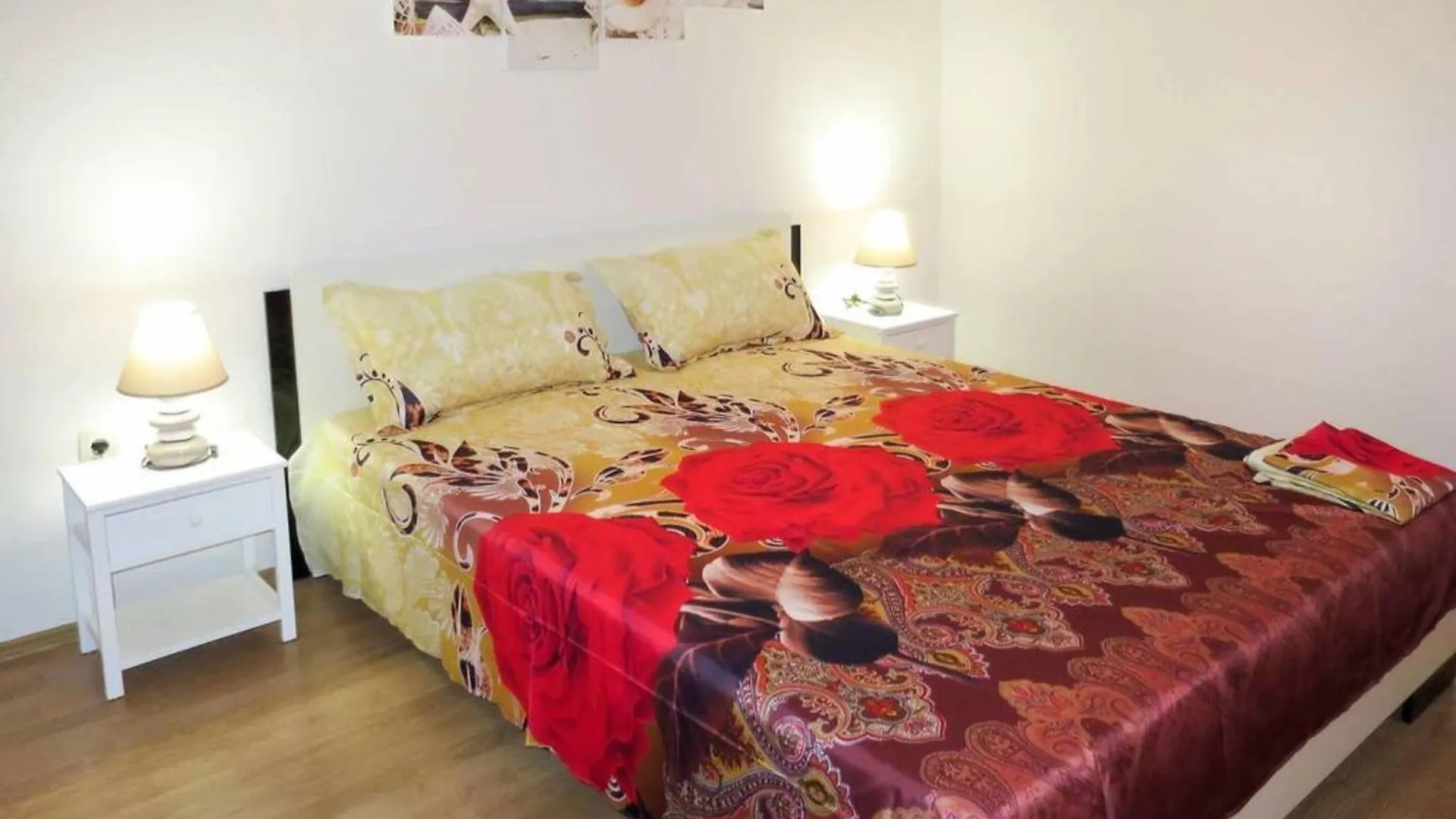 Sea-View Apartments With Pool, Terrace, And Outdoor Lounge In Scenic Ciovo Island Trogir