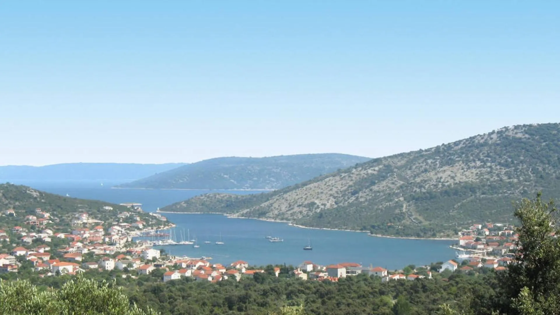 Sea-View Apartments With Pool, Terrace, And Outdoor Lounge In Scenic Ciovo Island Trogir Croatia